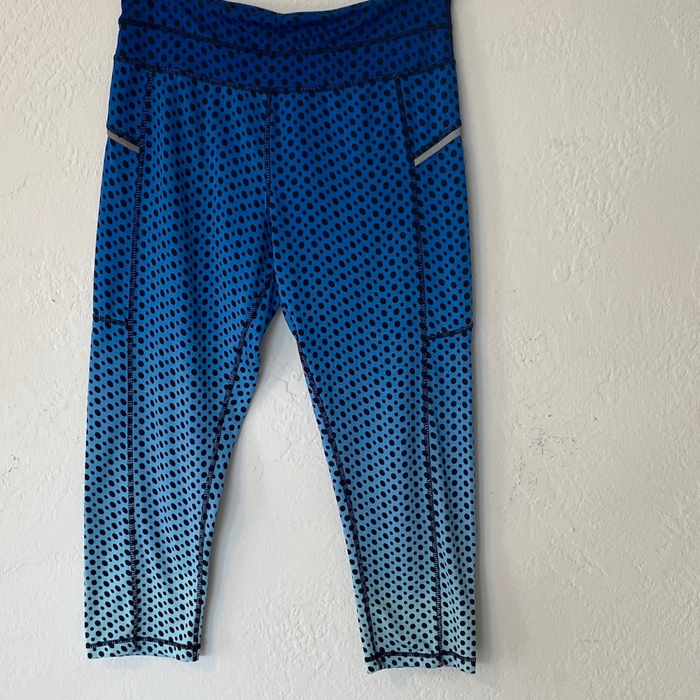 Kyodan Women’s Blue Gradient Polka Dot Cropped Leggings